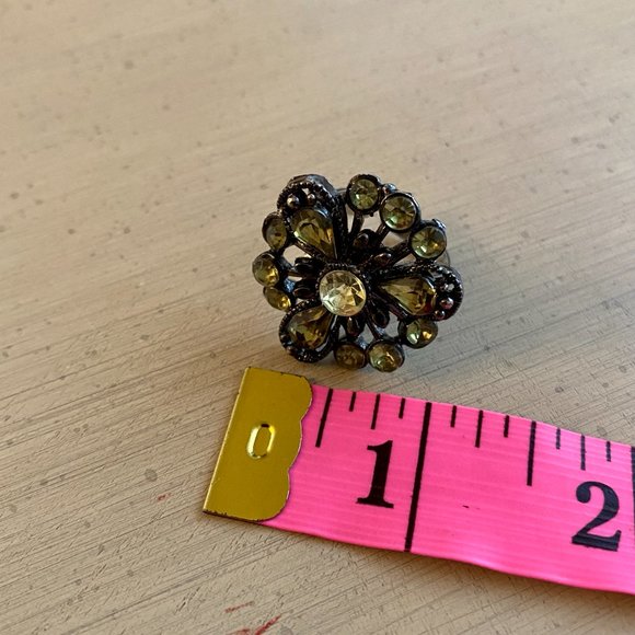 Vintage Green Flower Large Adjustable Statement Ring - Picture 12 of 13